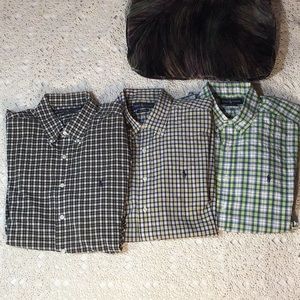 Lot of three short sleeve button up